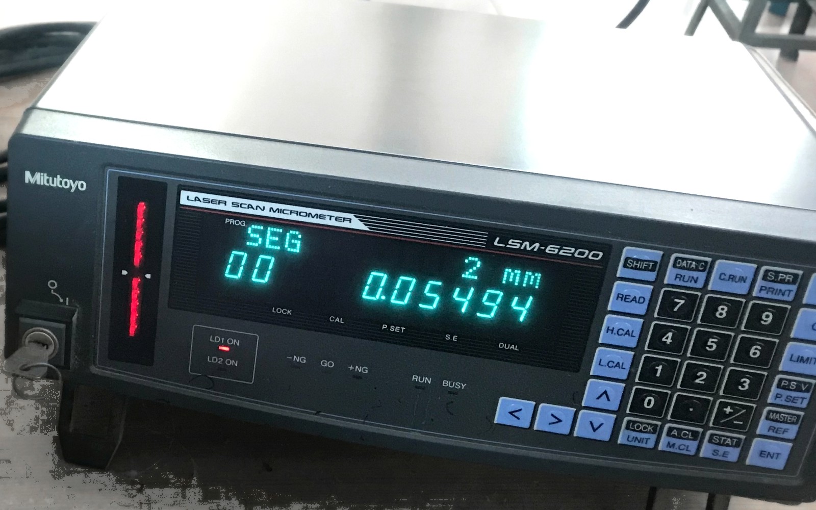 Clean Mitutoyo wire die inspection measurement station